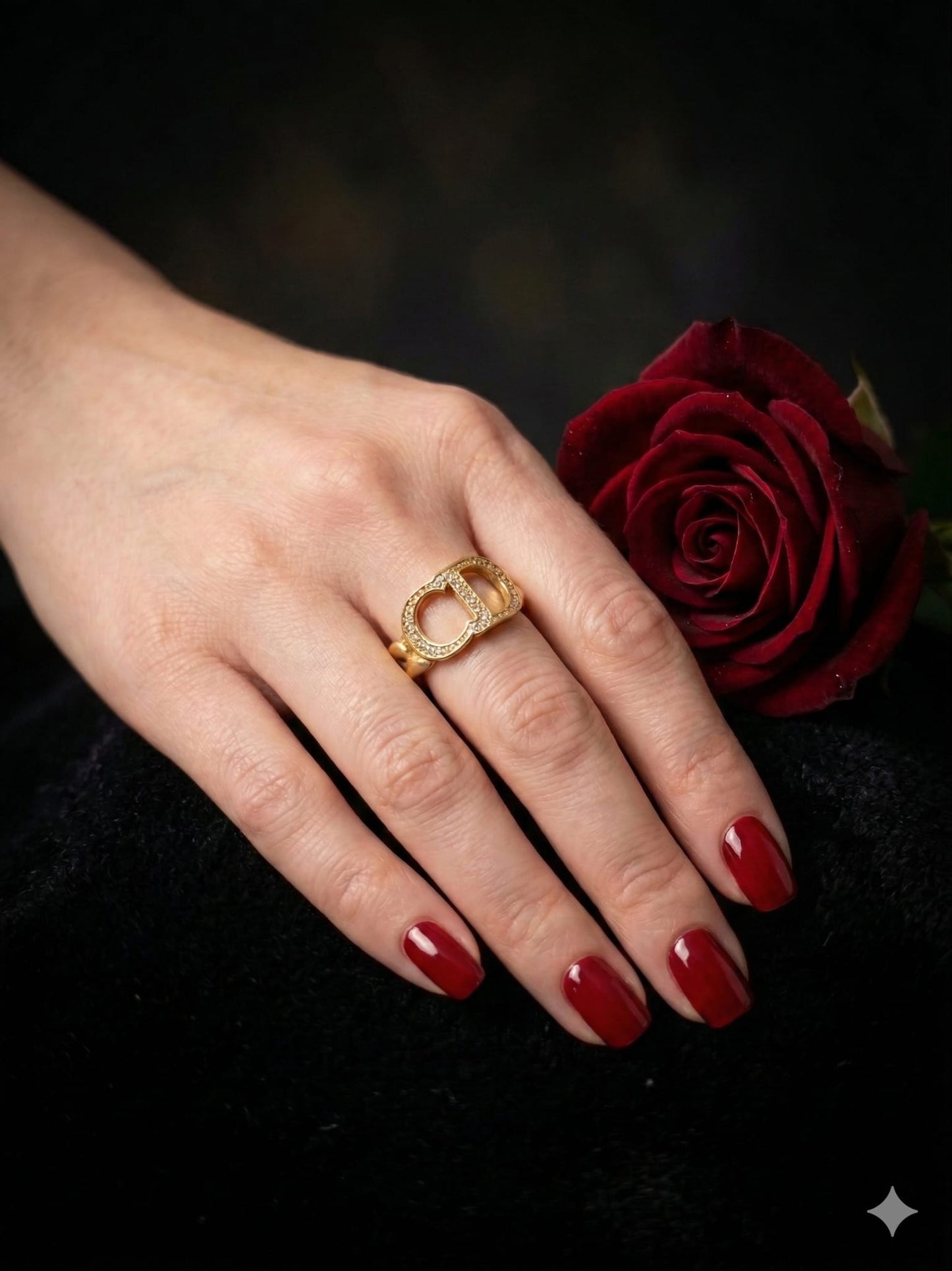 טבעת זהב מור