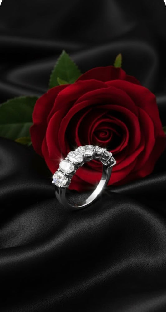 טבעת זהב עם יהלומי מעבדה סשה