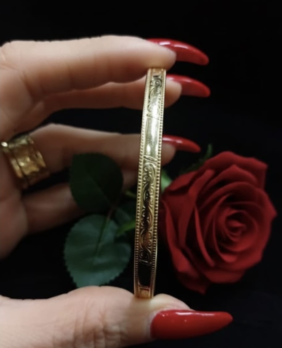 צמידי זהב אביה