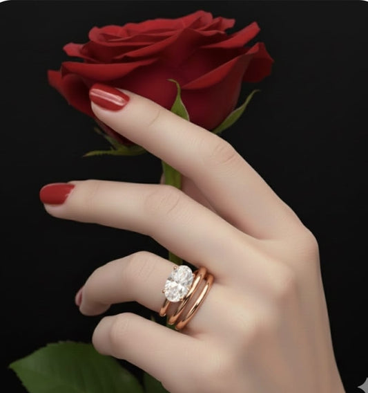 טבעת זהב עם יהלומי מעבדה שחר