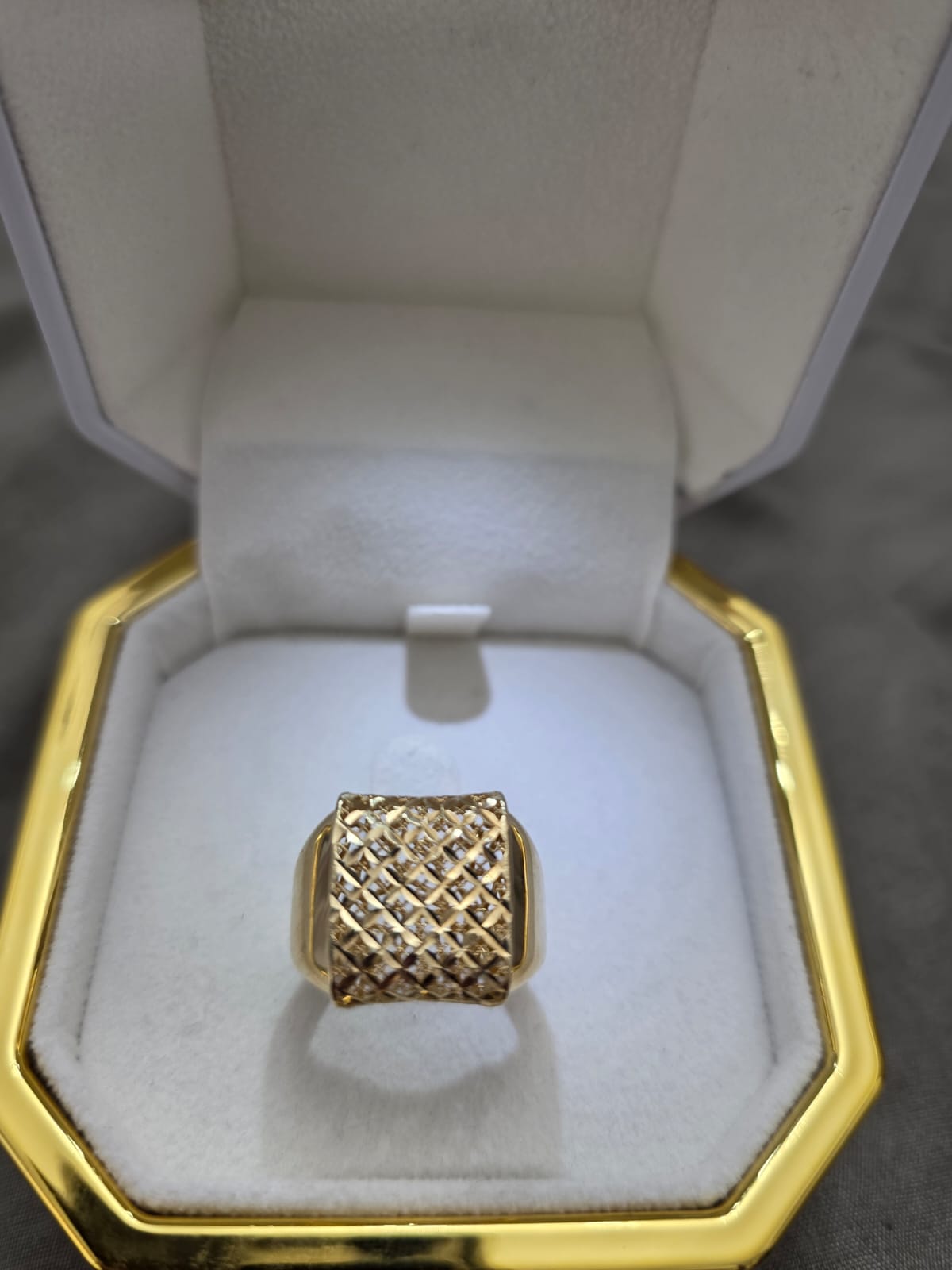 טבעת זהב רעות