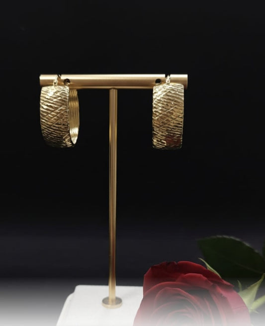 עגילי זהב אלונה