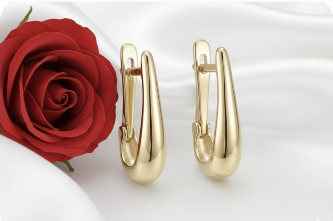 עגילי זהב בננה דגמים