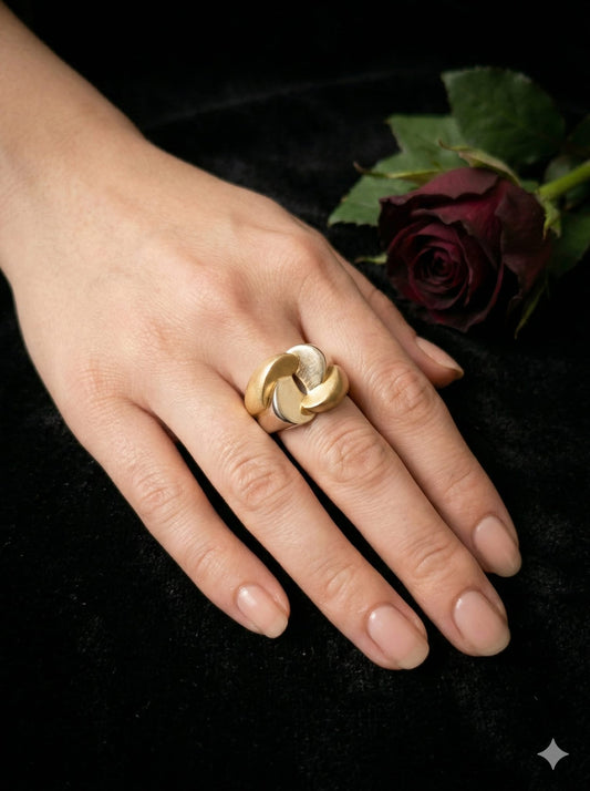 טבעת זהב אינטרלייס