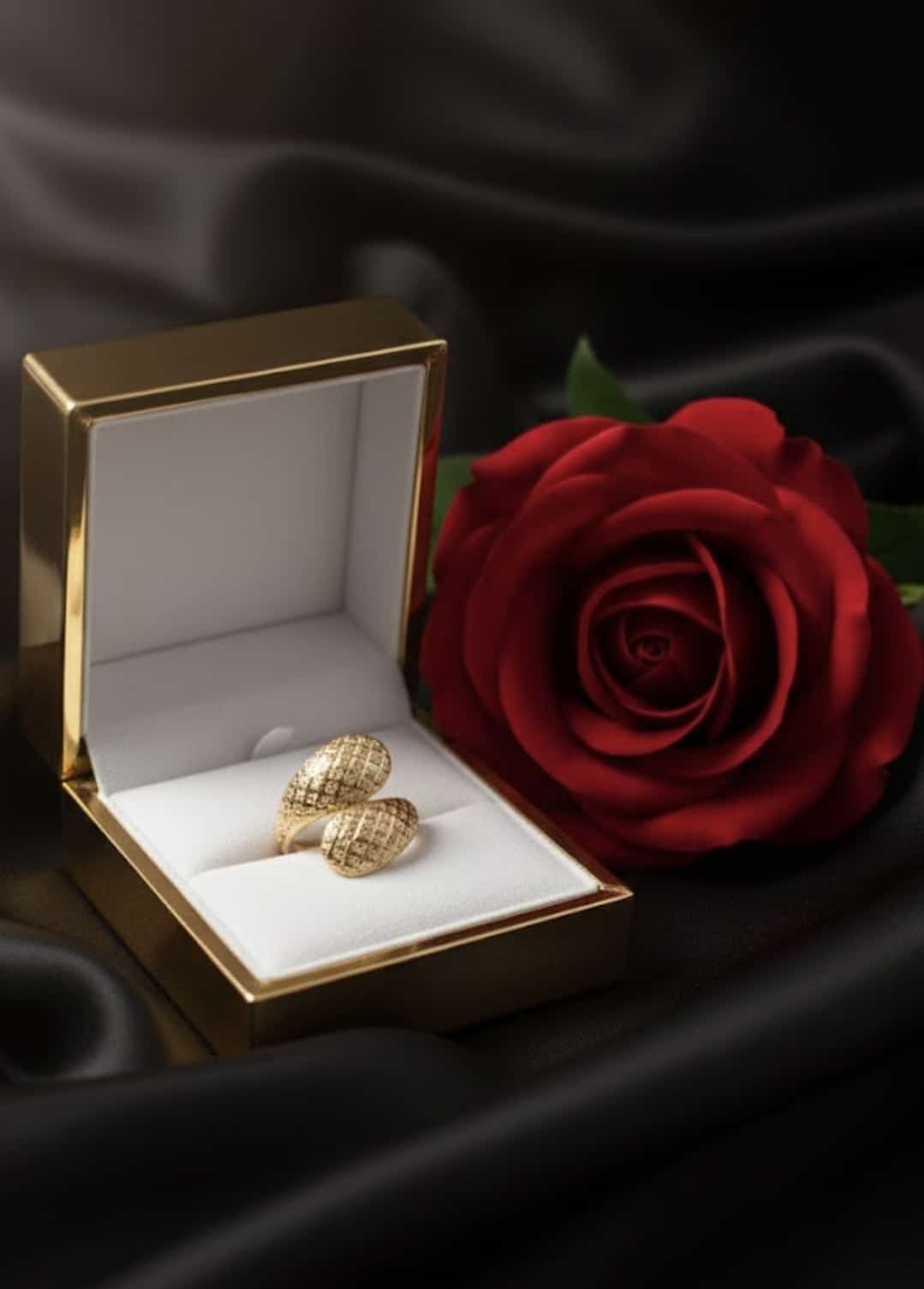 טבעת זהב שיר