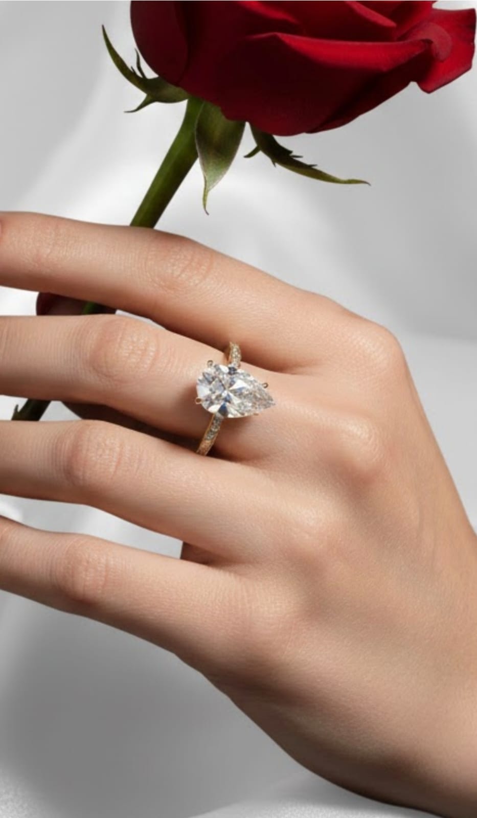 טבעת זהב שרון