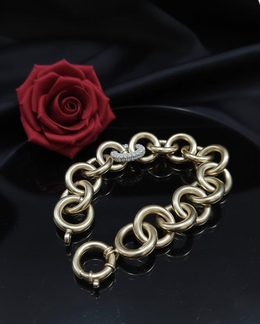 צמיד חוליות משולב חוליה משובצת