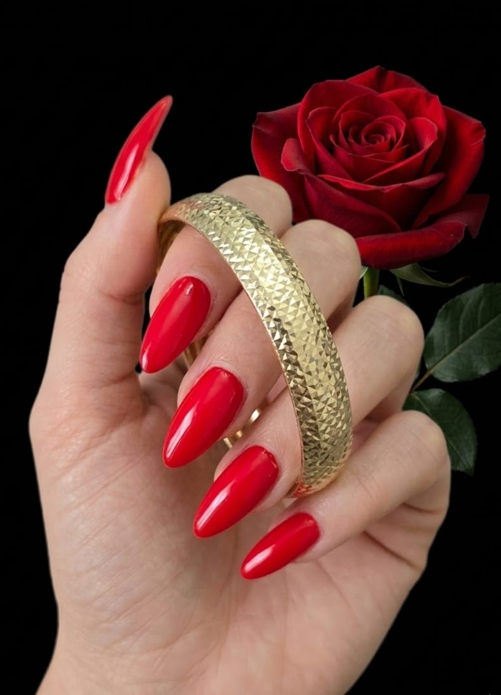 צמיד זהב 14K דגם הודיה – חריטת לייזר יוקרתית