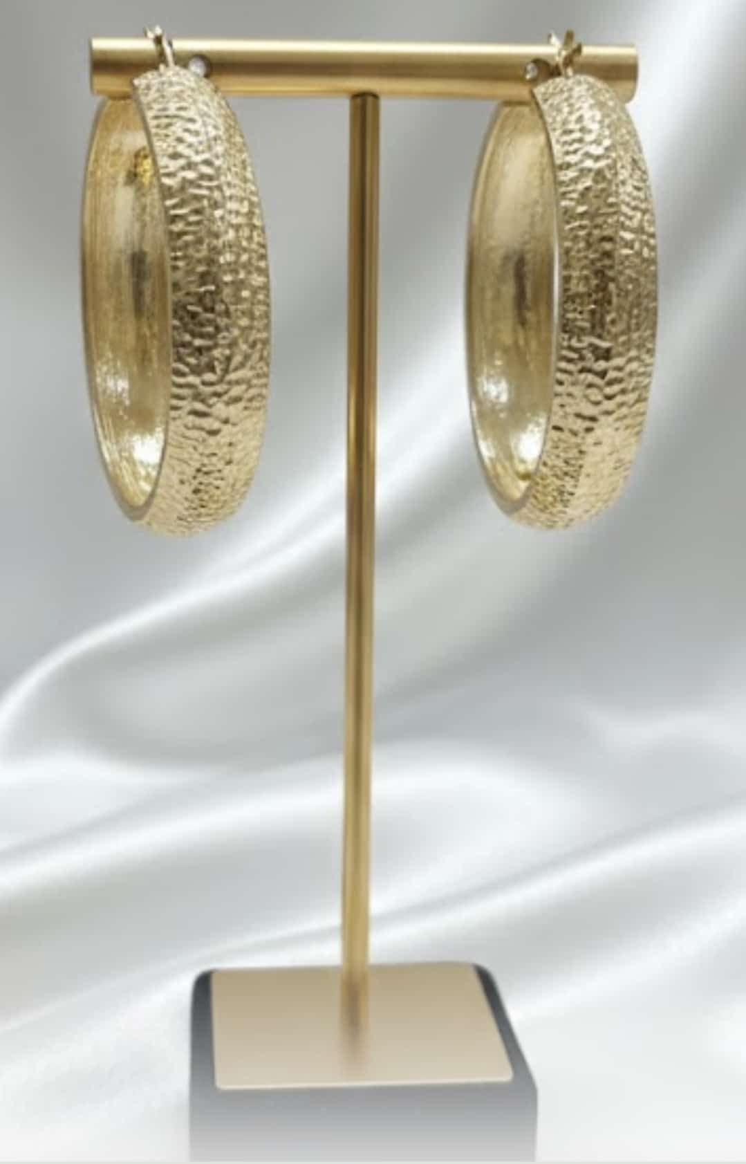 עגילי זהב אור