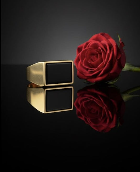 טבעת זהב ג'ון