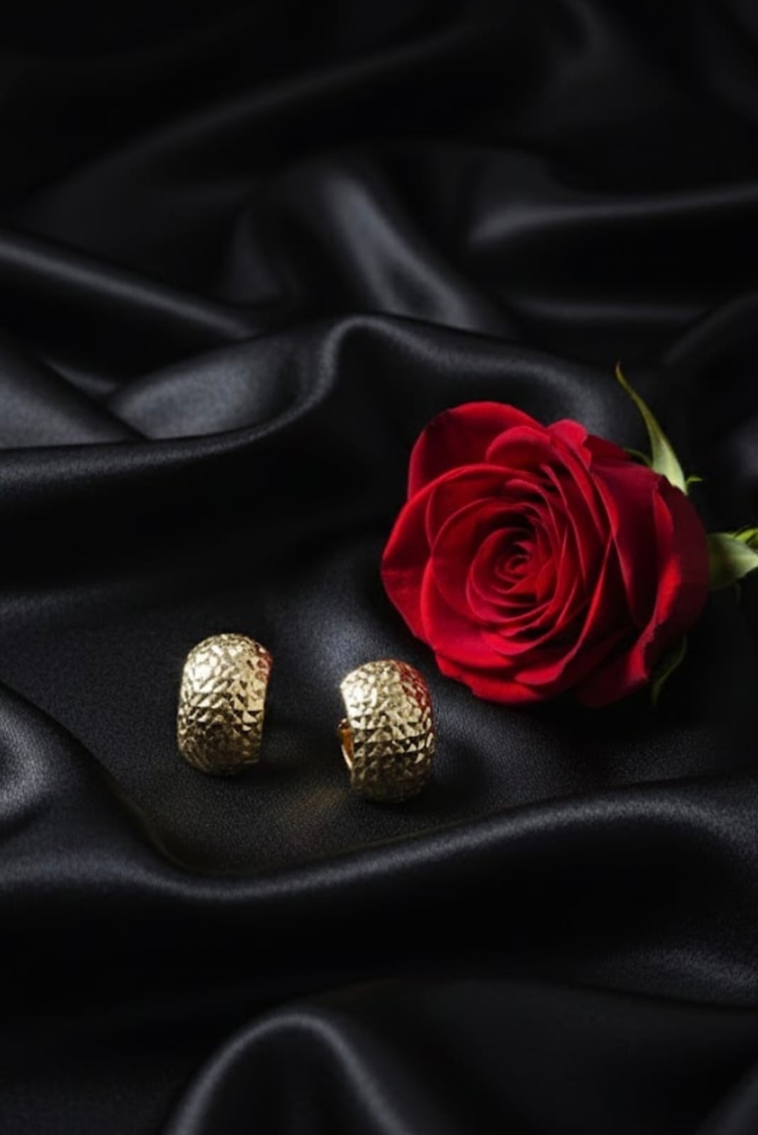 עגילי זהב תמר