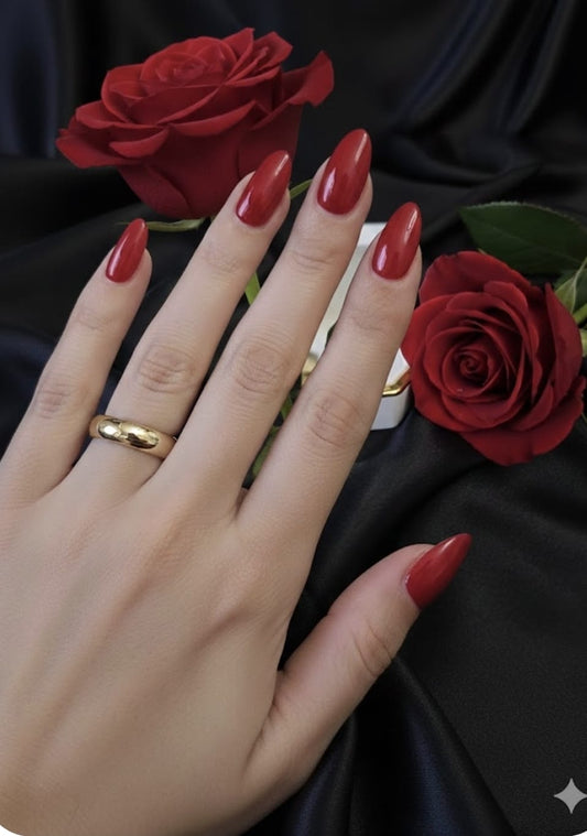 טבעת זהב נועם