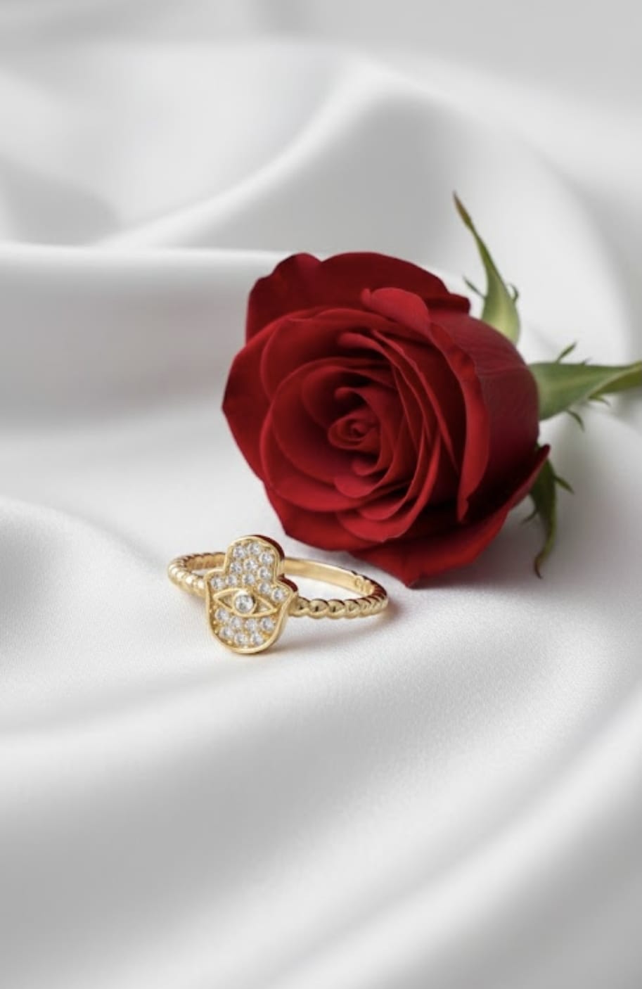 טבעת זהב אודיה