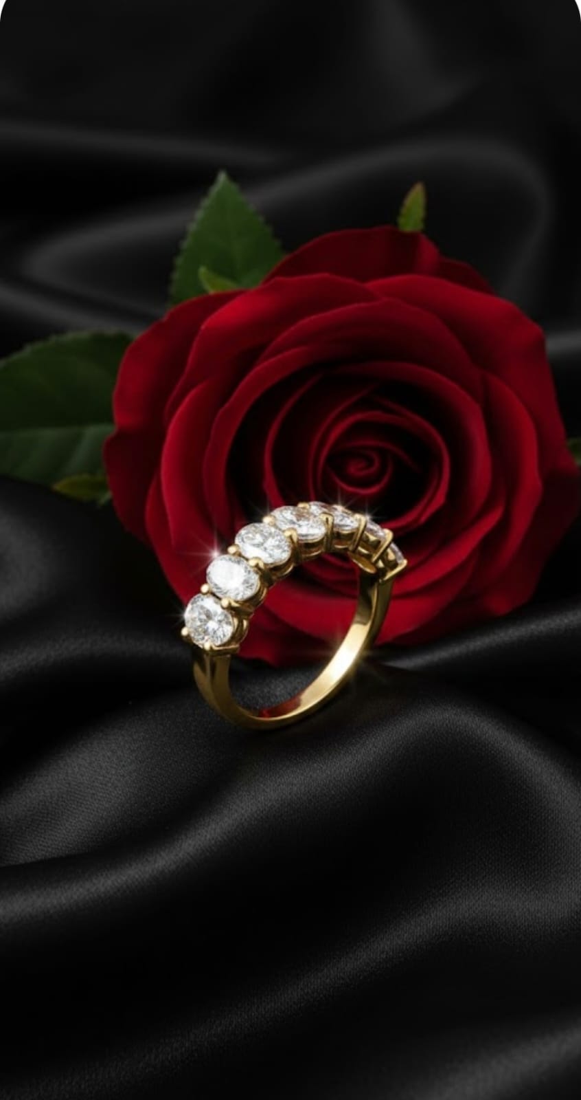 טבעת זהב עם יהלומי מעבדה סשה