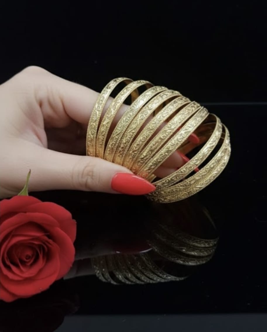 צמידי זהב אביה