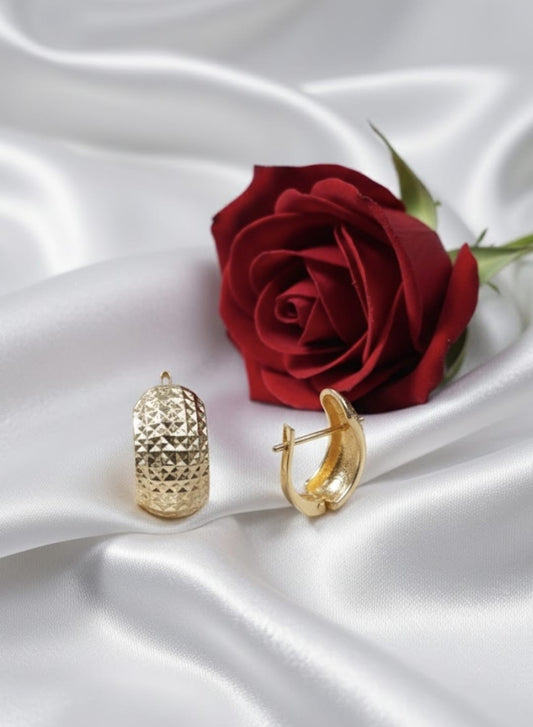 עגילי זהב תמר