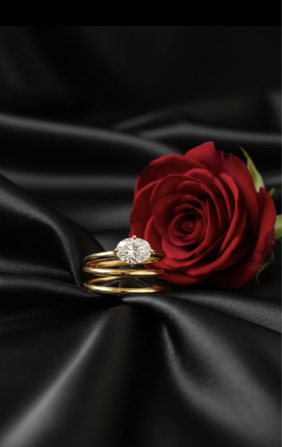 טבעת זהב עם יהלומי מעבדה שחר