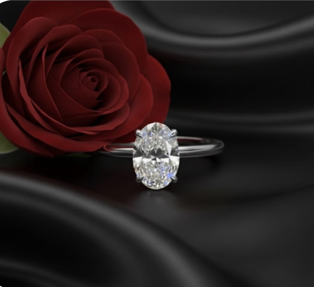 טבעת זהב עם יהלומי מעבדה רינה