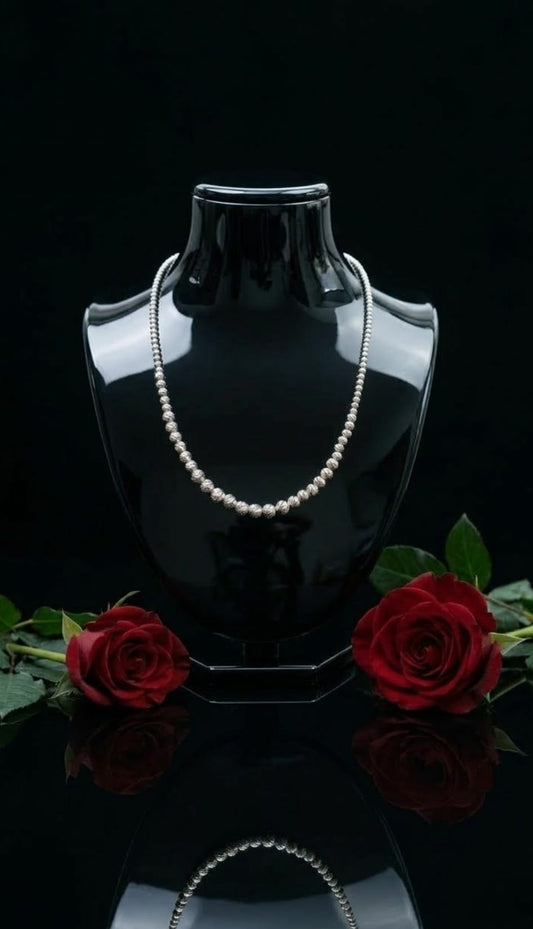 שרשרת זהב שחר