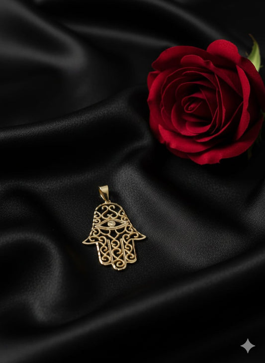 תליון חמסה שקד