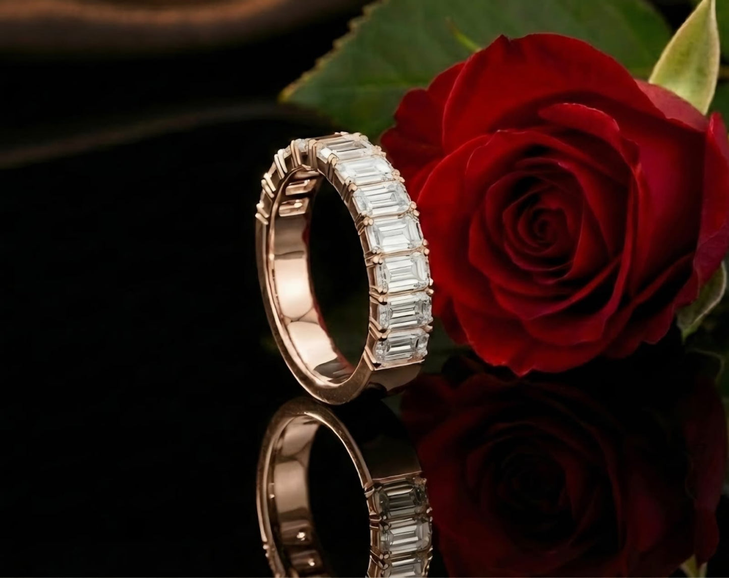 טבעת זהב עם יהלומי מעבדה תאלין