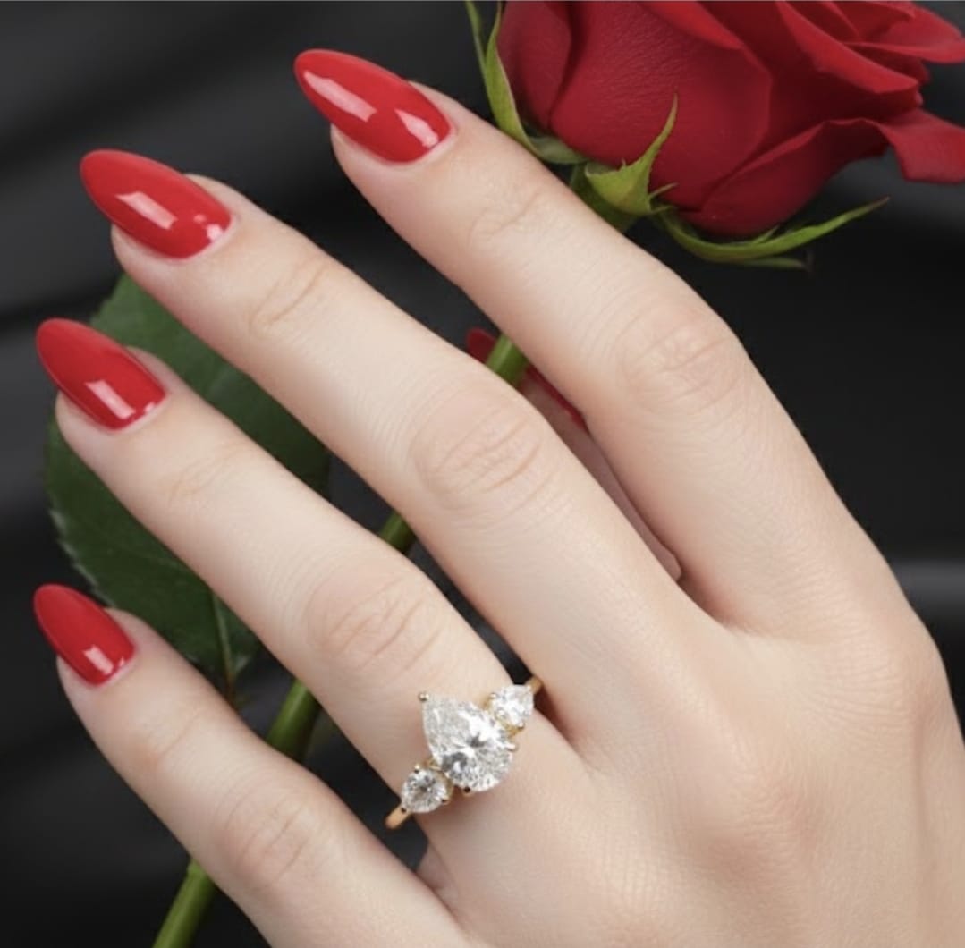 טבעת זהב עם יהלומי מעבדה אשלי