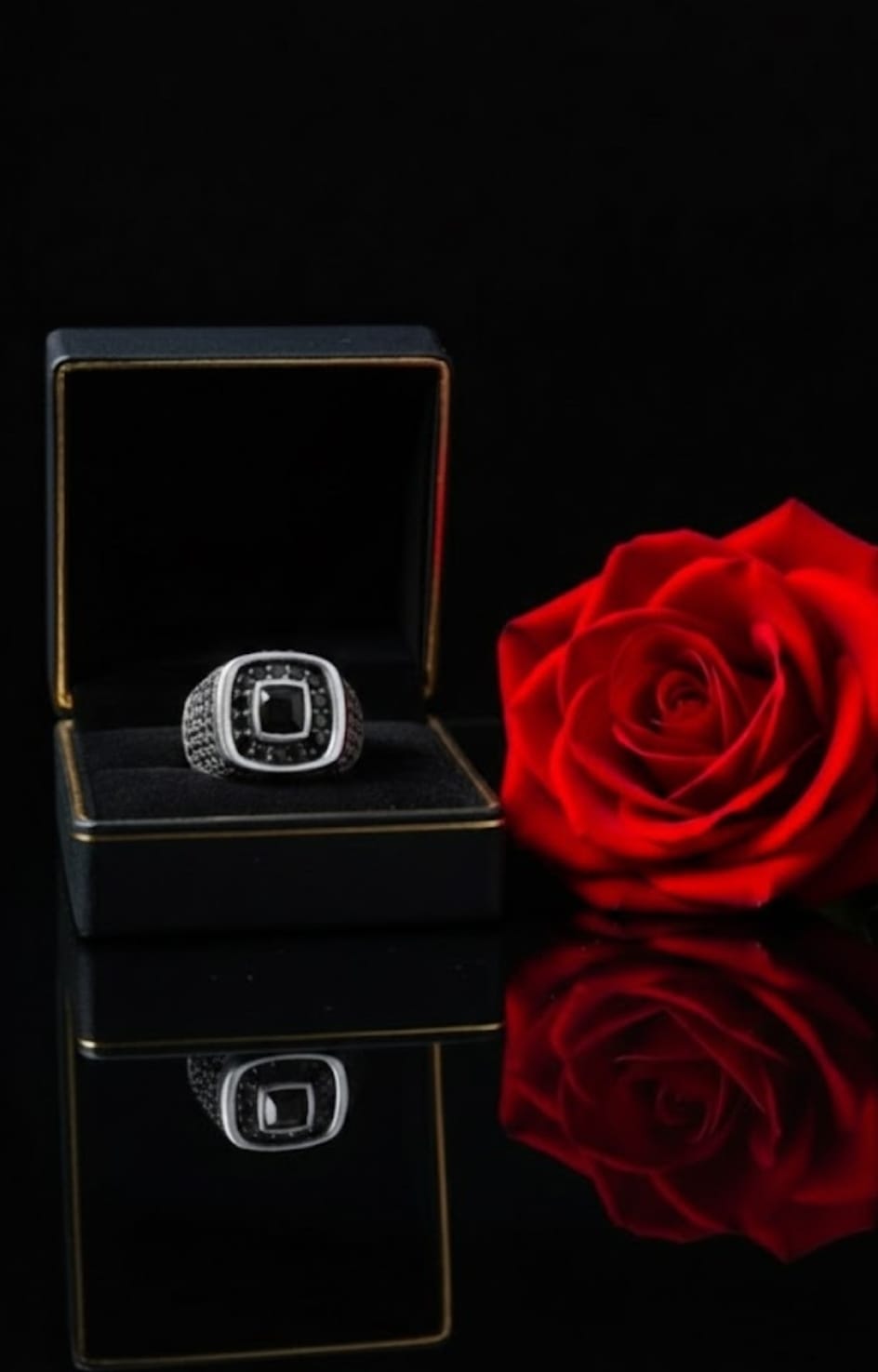 טבעת זהב רועי