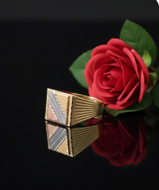 טבעת זהב עמרי