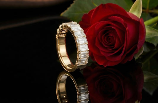 טבעת זהב עם יהלומי מעבדה תאלין