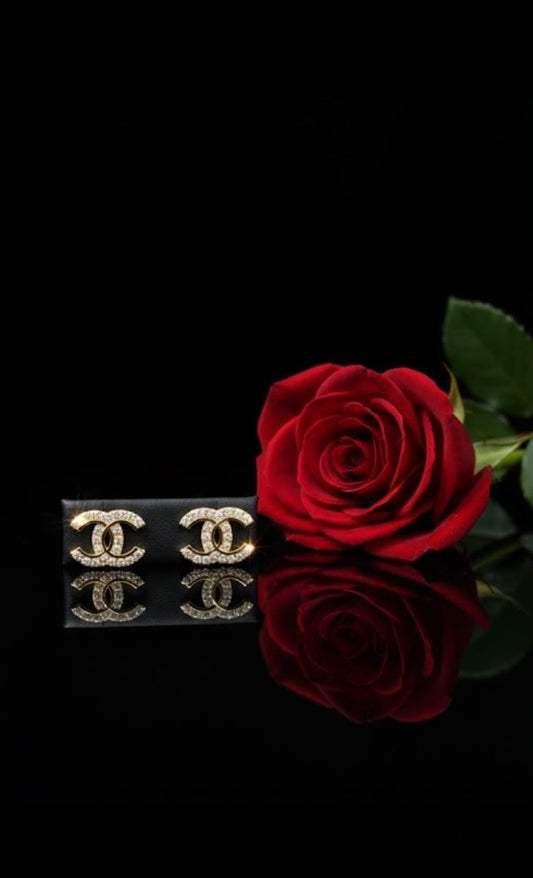 עגילי זהב אלה