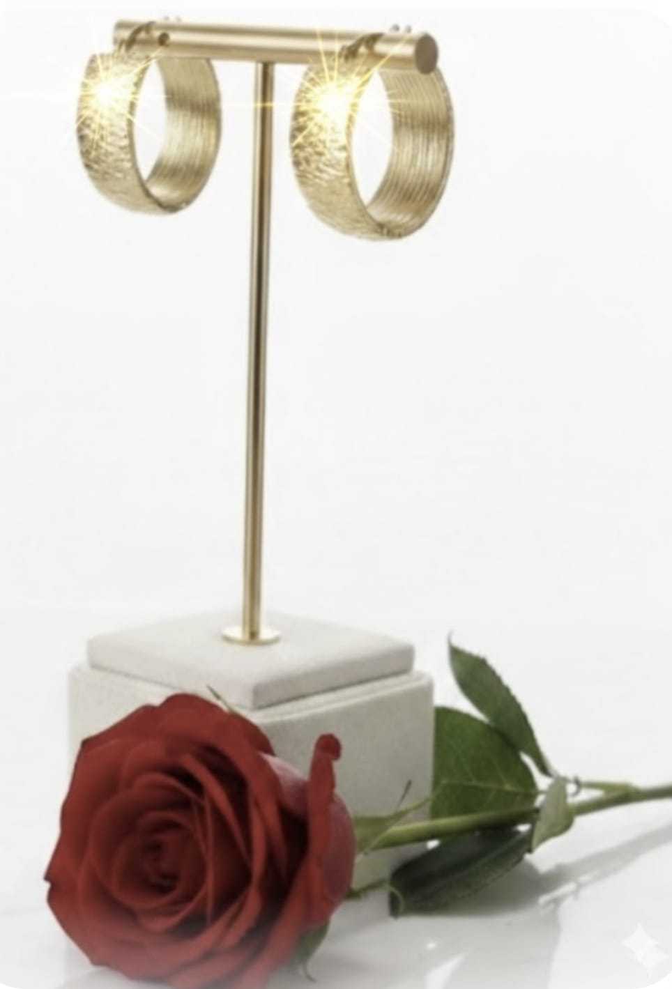 עגילי זהב אנה