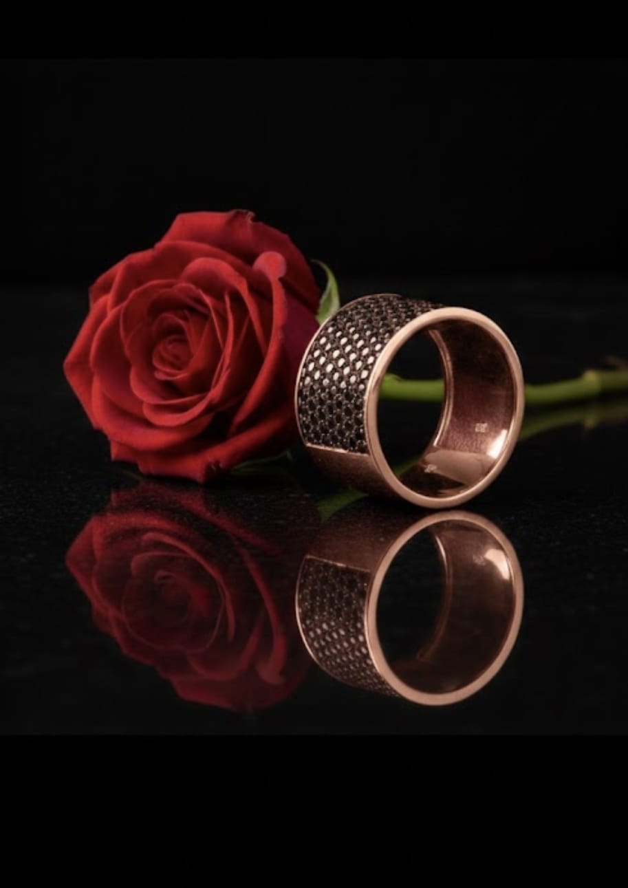 טבעת זהב נוגה