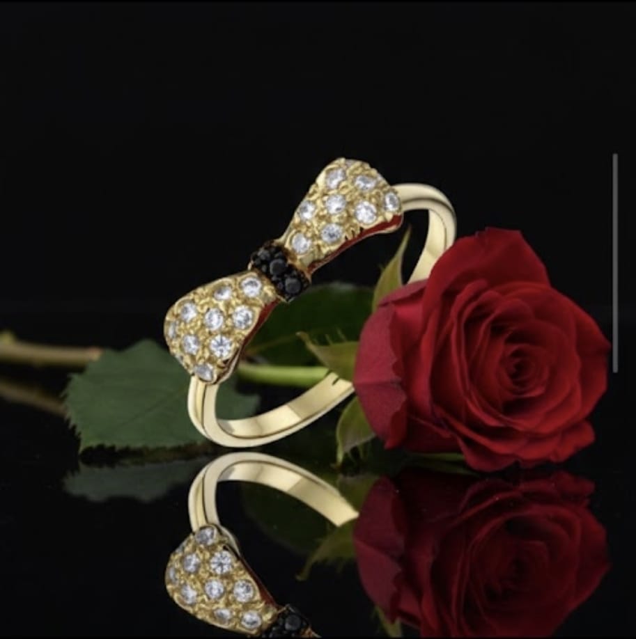 טבעת זהב לירוי