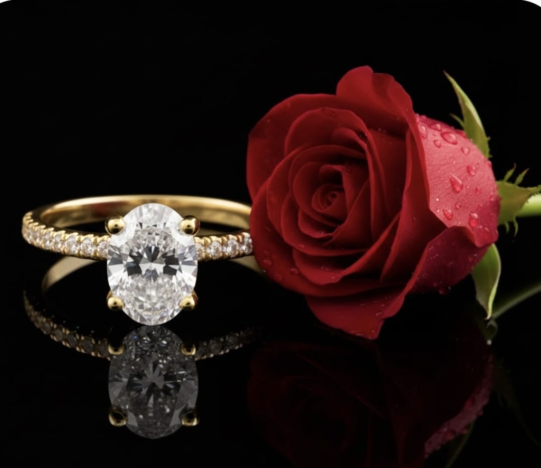 טבעת זהב עם יהלומי מעבדה זואי