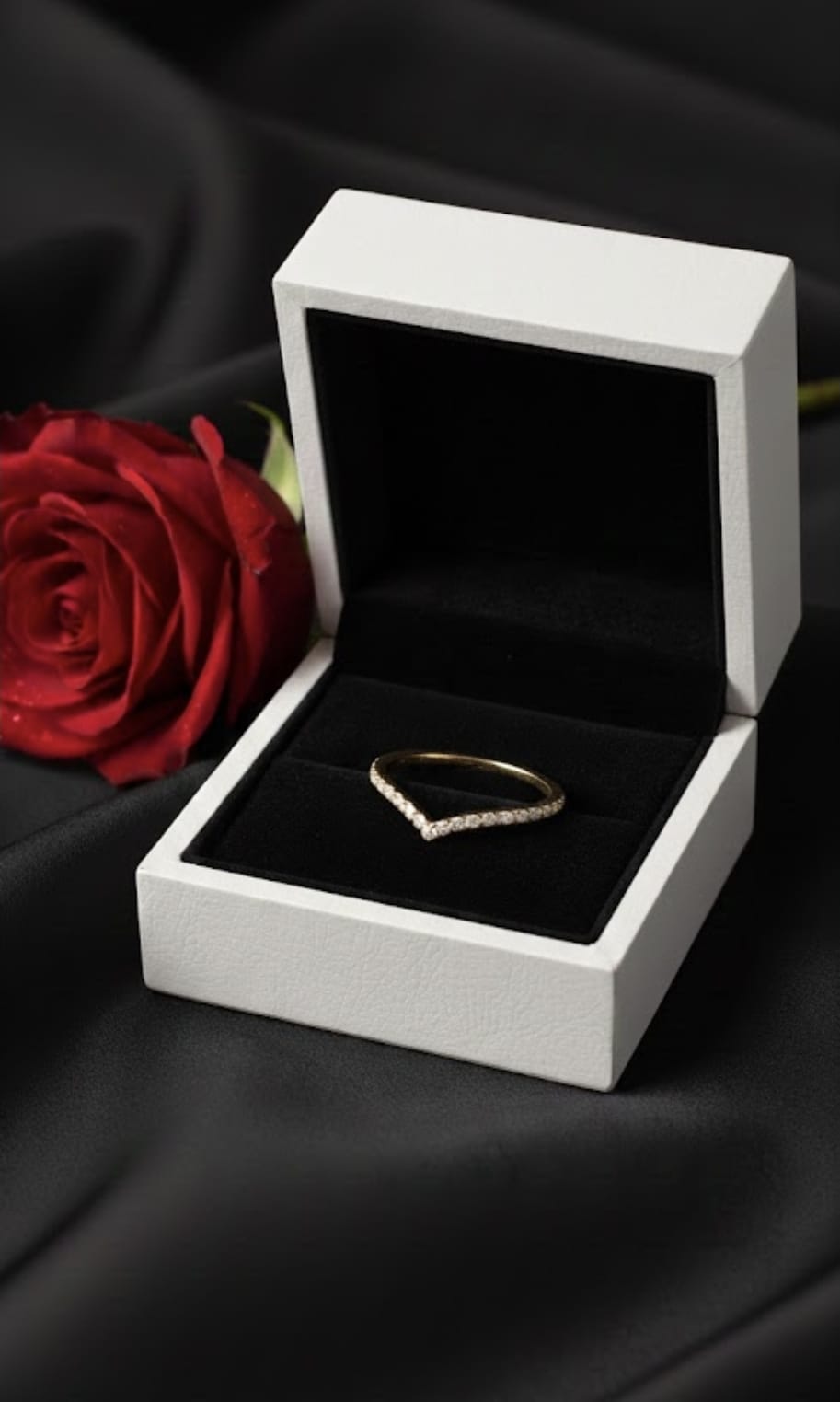 טבעת זהב עדי