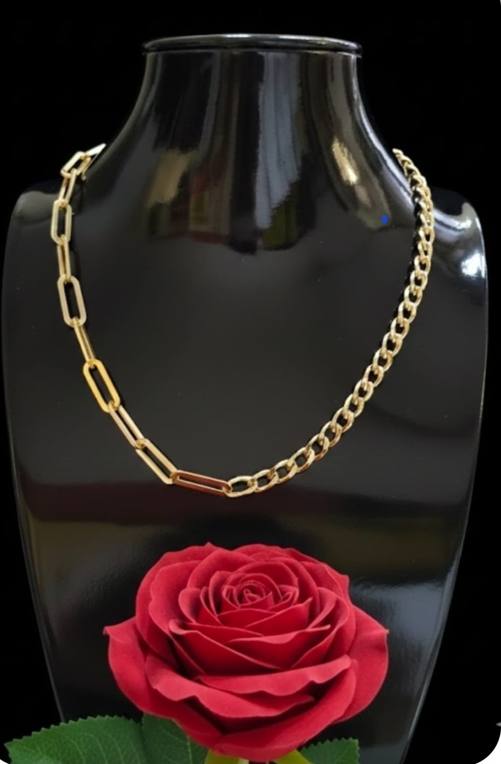 שרשרת זהב אביגיל