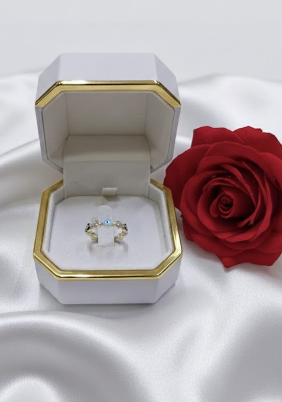 טבעת זהב אניס