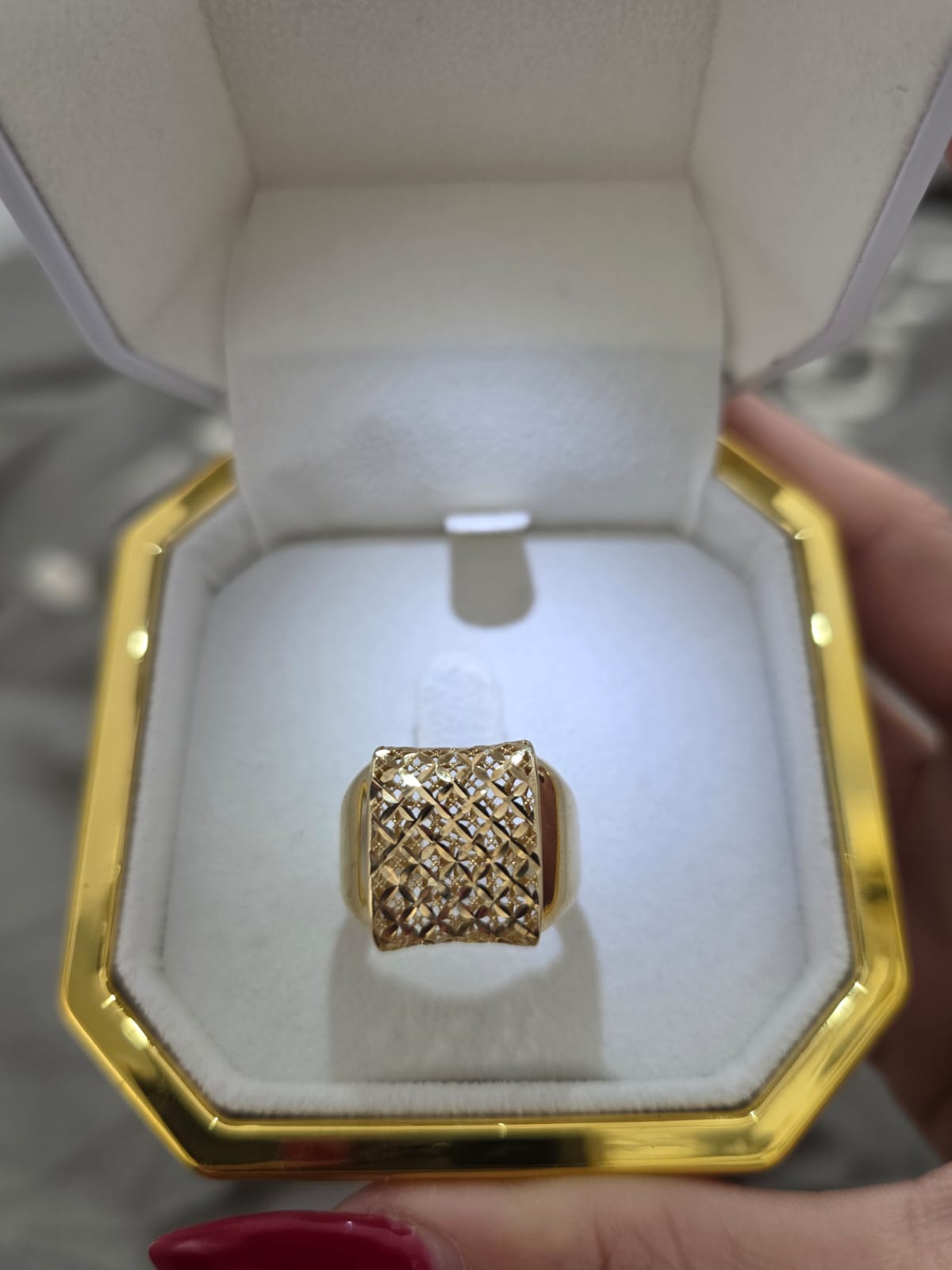 טבעת זהב רעות