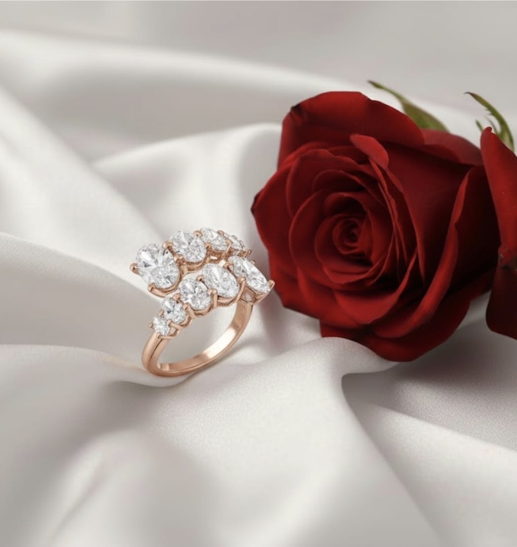 טבעת זהב עם יהלומי מעבדה נטלי