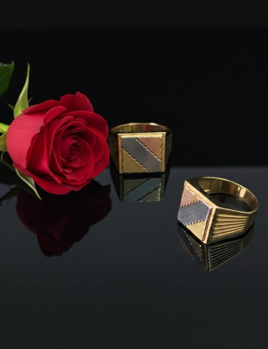 טבעת זהב עמרי